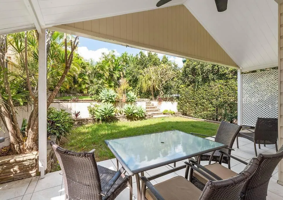 The Family Getaway ~ 3 Bed/2 Bath/1Car ~ Wooloowin Villa Brisbane Holiday home